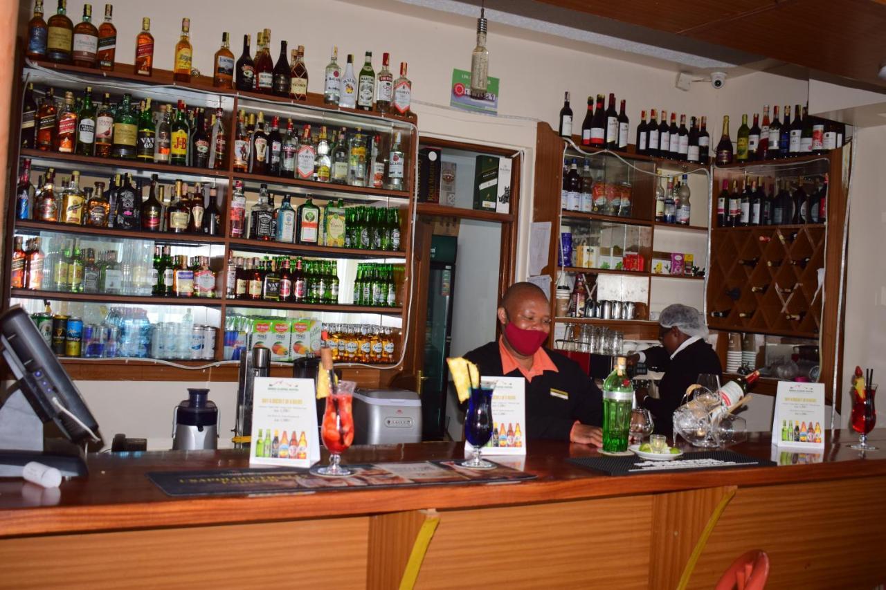 Meru Slopes Hotel Exterior foto