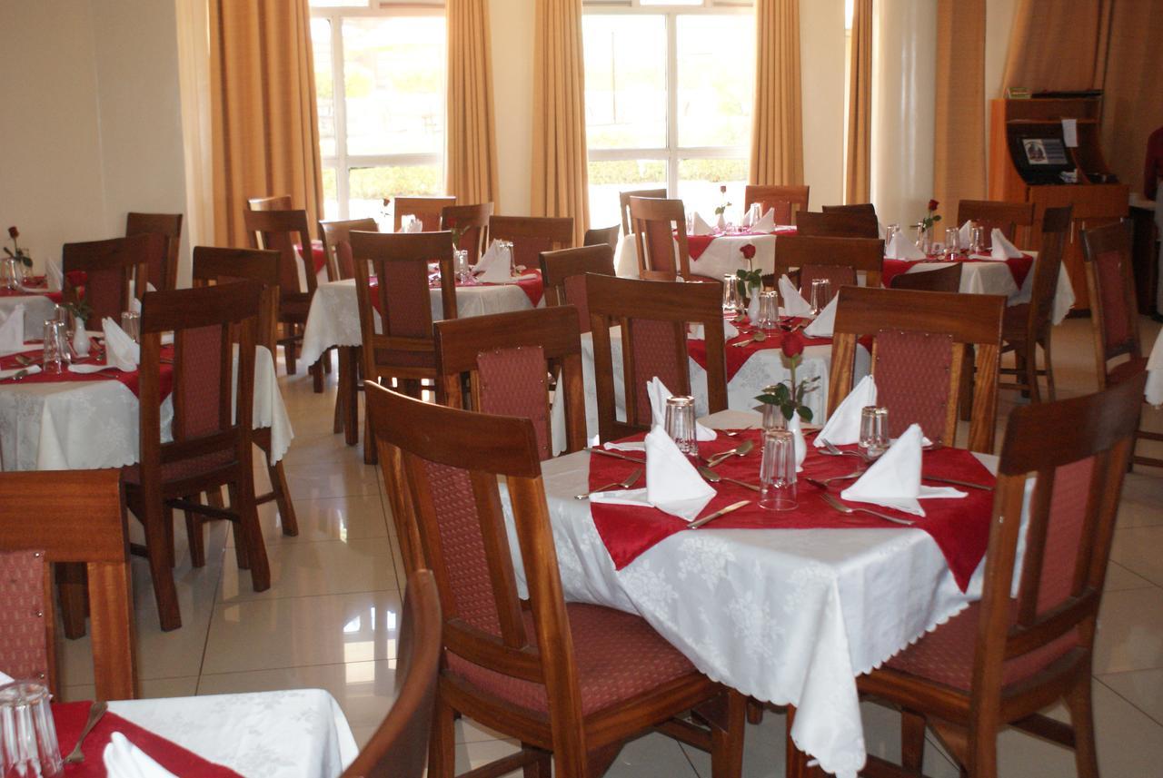 Meru Slopes Hotel Exterior foto